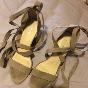 Lipstick tie up heels